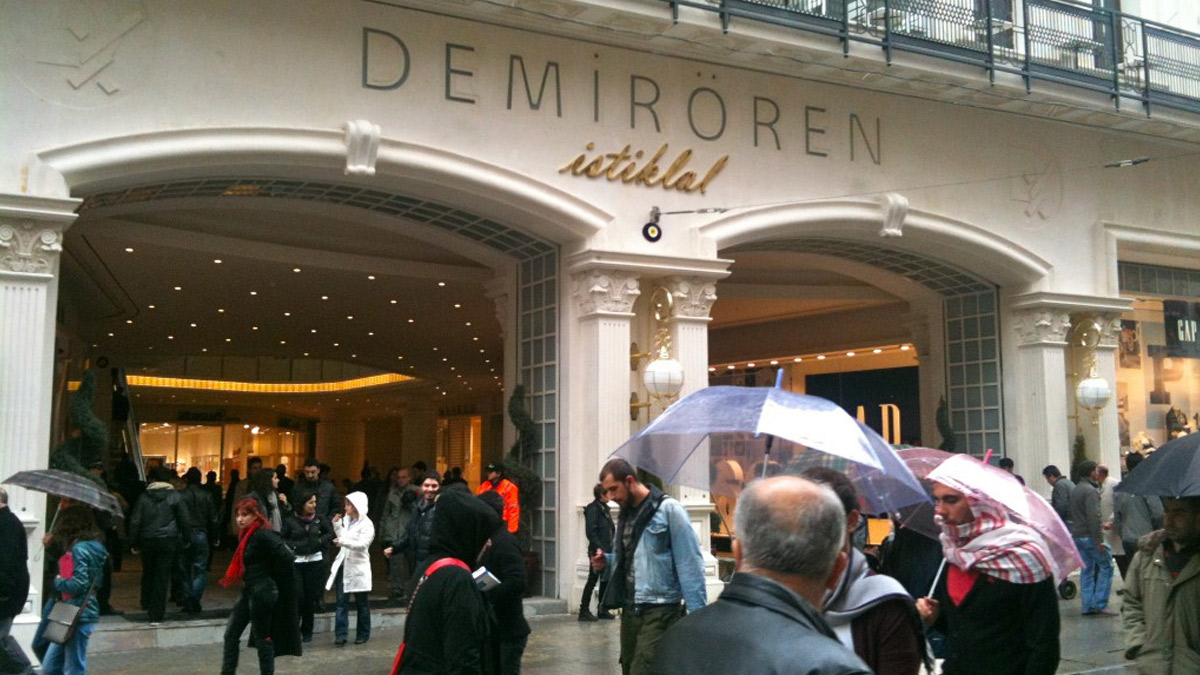 Ziraat Bankası'na olan borç ödenmedi: Demirören AVM el değiştirdi