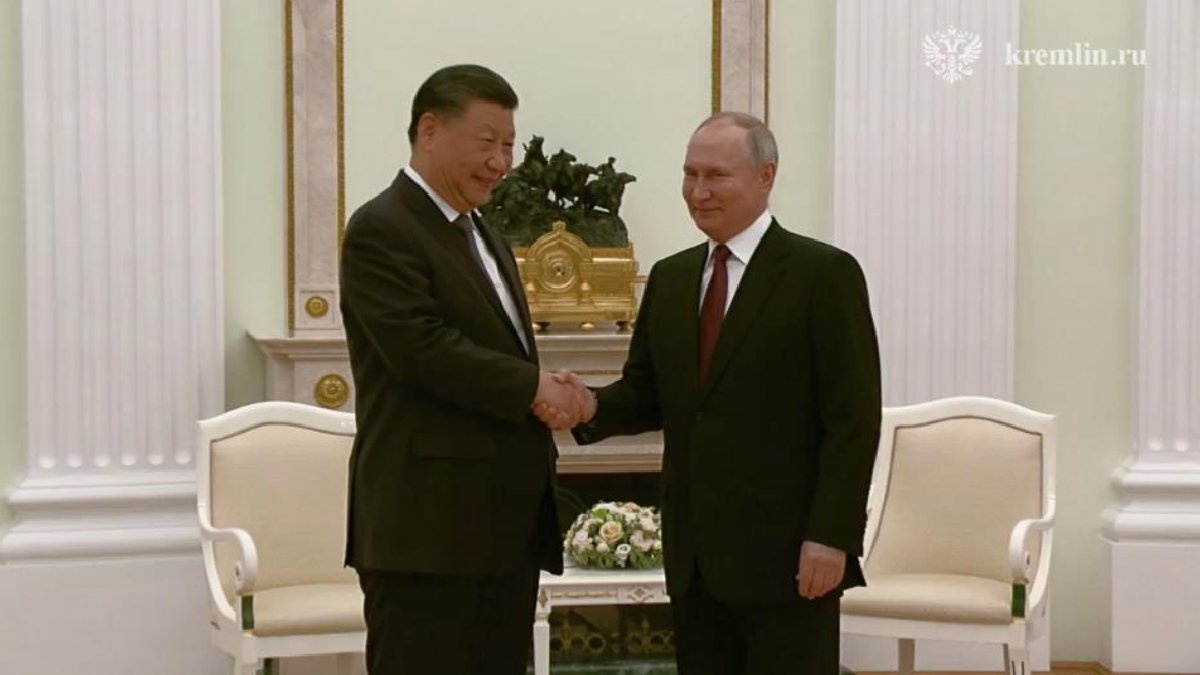 Kritik ziyaretle ilgili Rus ve Çinli liderden ilk açıklama