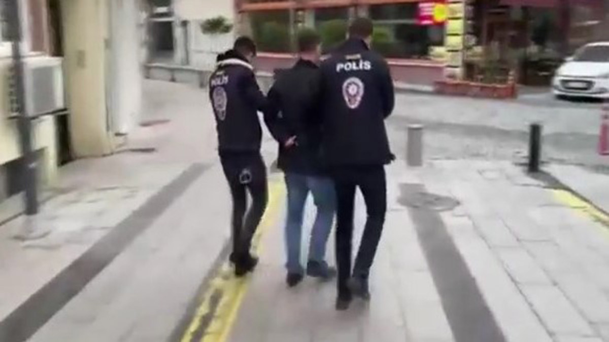 Bankanın açığını bulup 10 milyonluk vurgun yaptılar