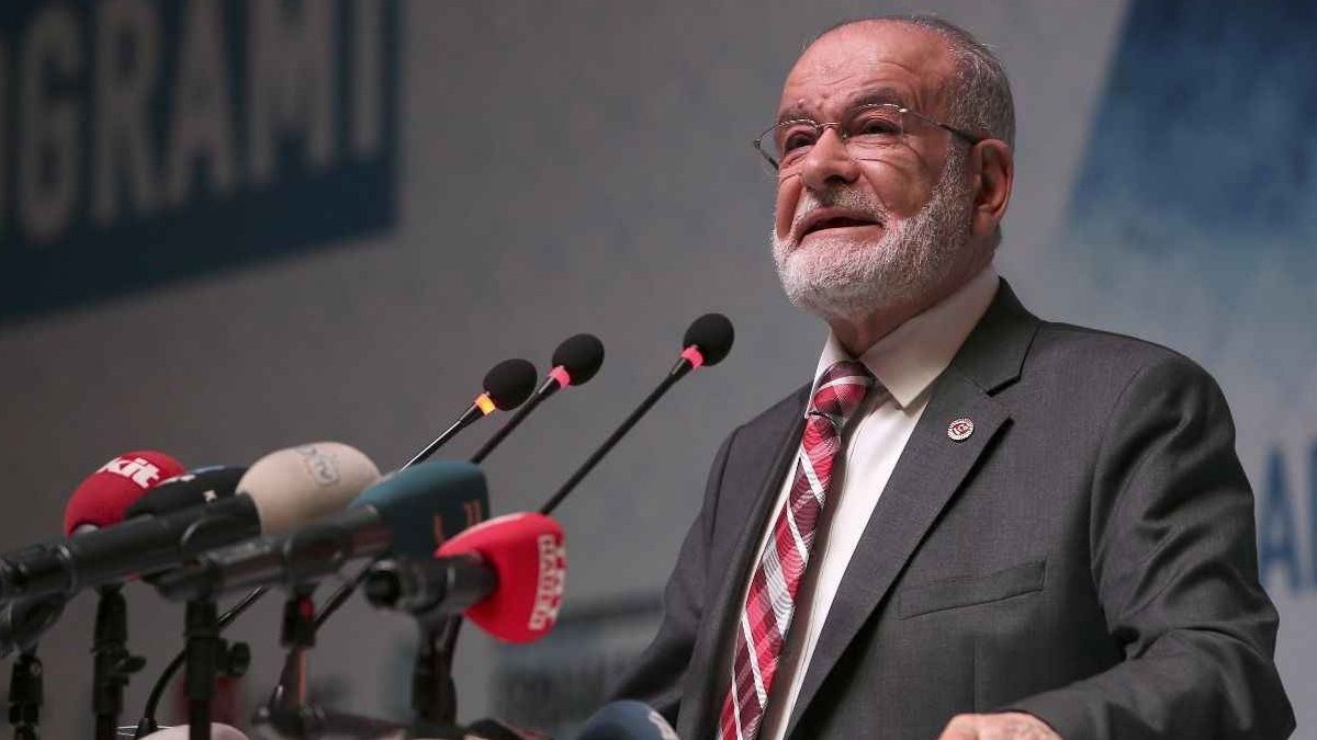 Karamollaoğlu'ndan 'Ayasofya' çıkışı: İktidarımızda gerçek manada açılacak