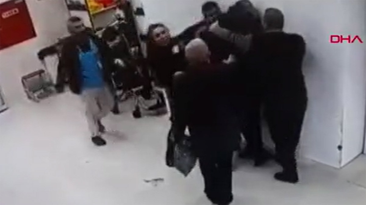 Hastanede güvenlik görevlisine 'kırmızı alan' saldırısı