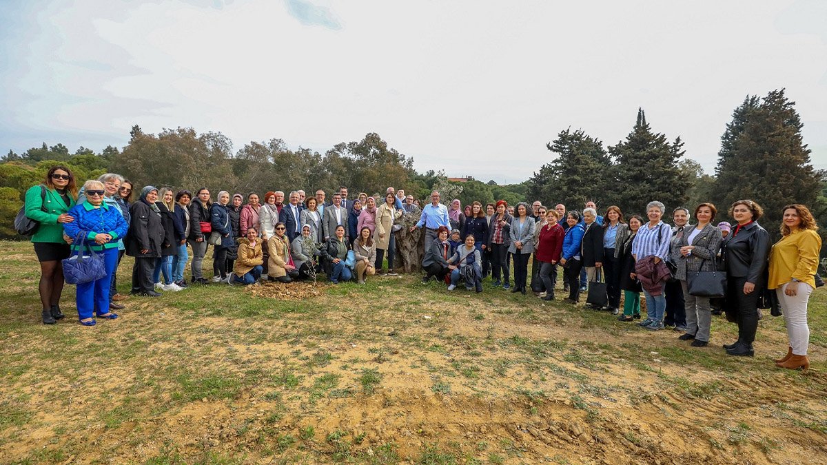 Gaziemir’de fidanlar toprakla buluştu