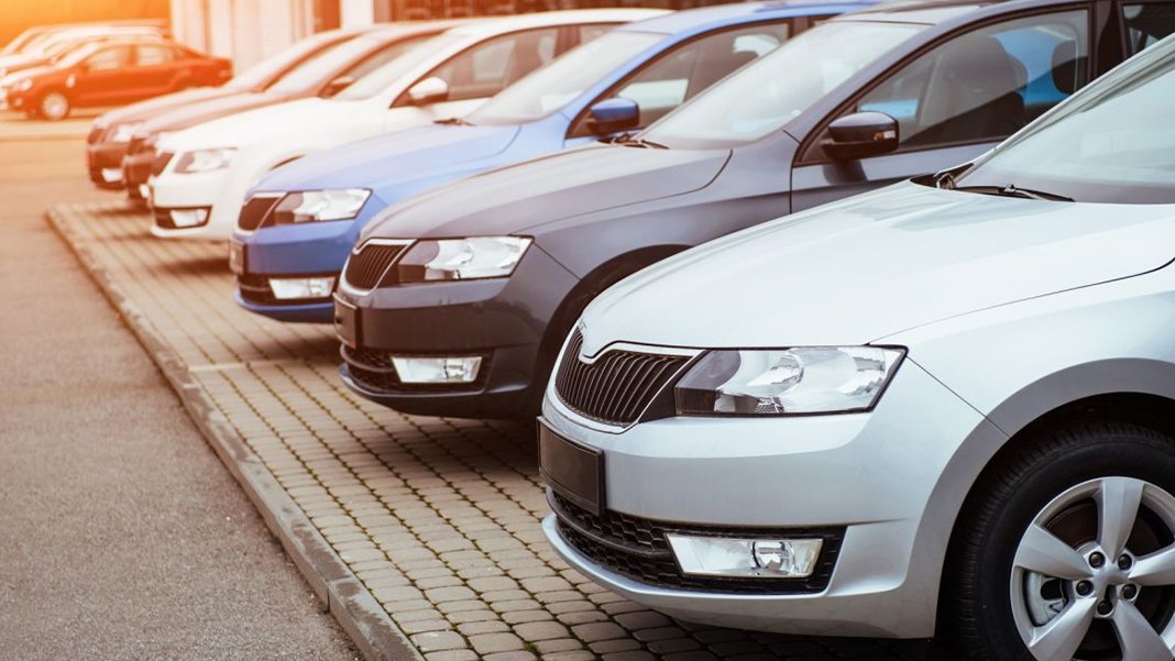 Online oto pazarında hareketlilik: İkinci elde fiyatlar da satışlar da arttı