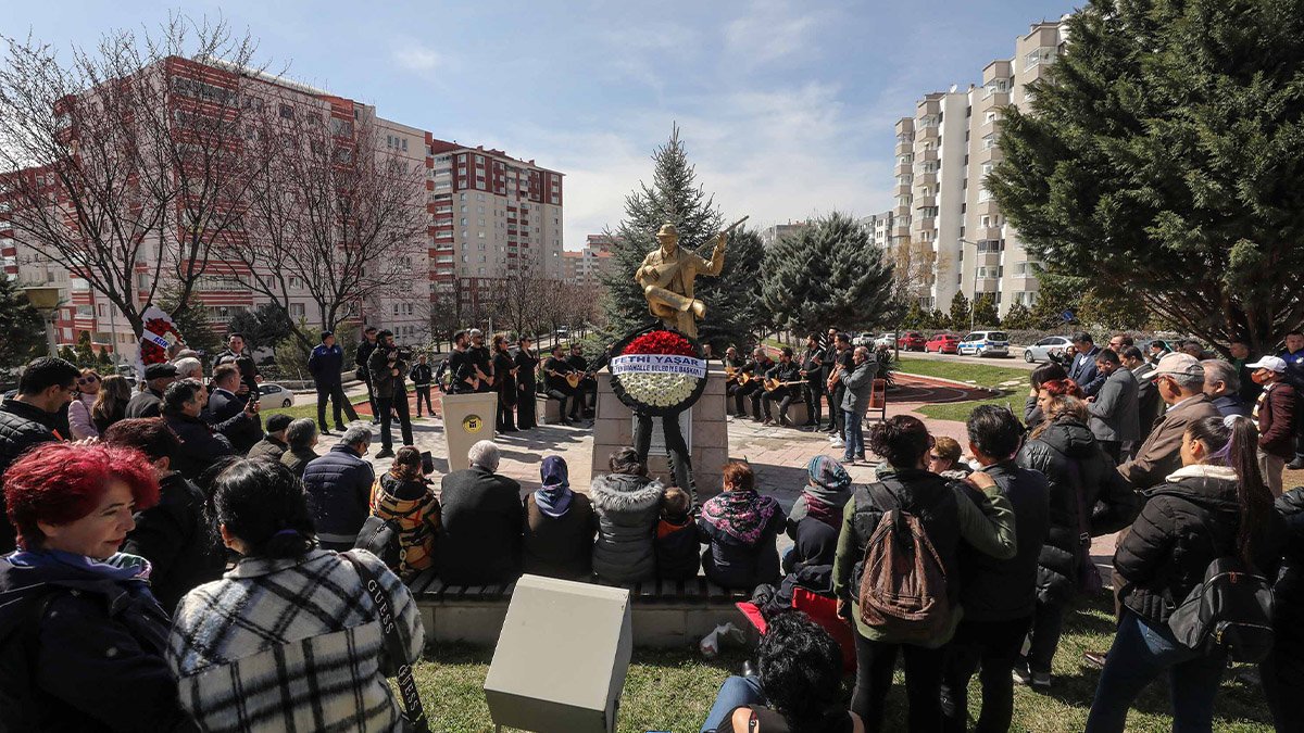 Yenimahalle Aşık Veysel’i andı