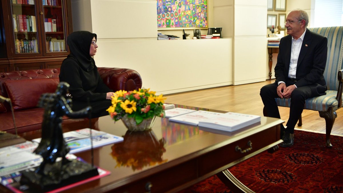 Sinan Ateş'in eşinden Kılıçdaroğlu'na ziyaret: Benim yol arkadaşımdır, hesabını beraber soracağız