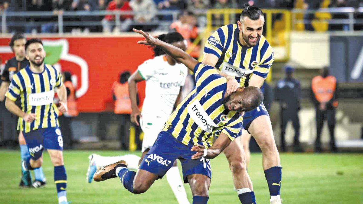 Kanarya’yı golcüler sırtladı