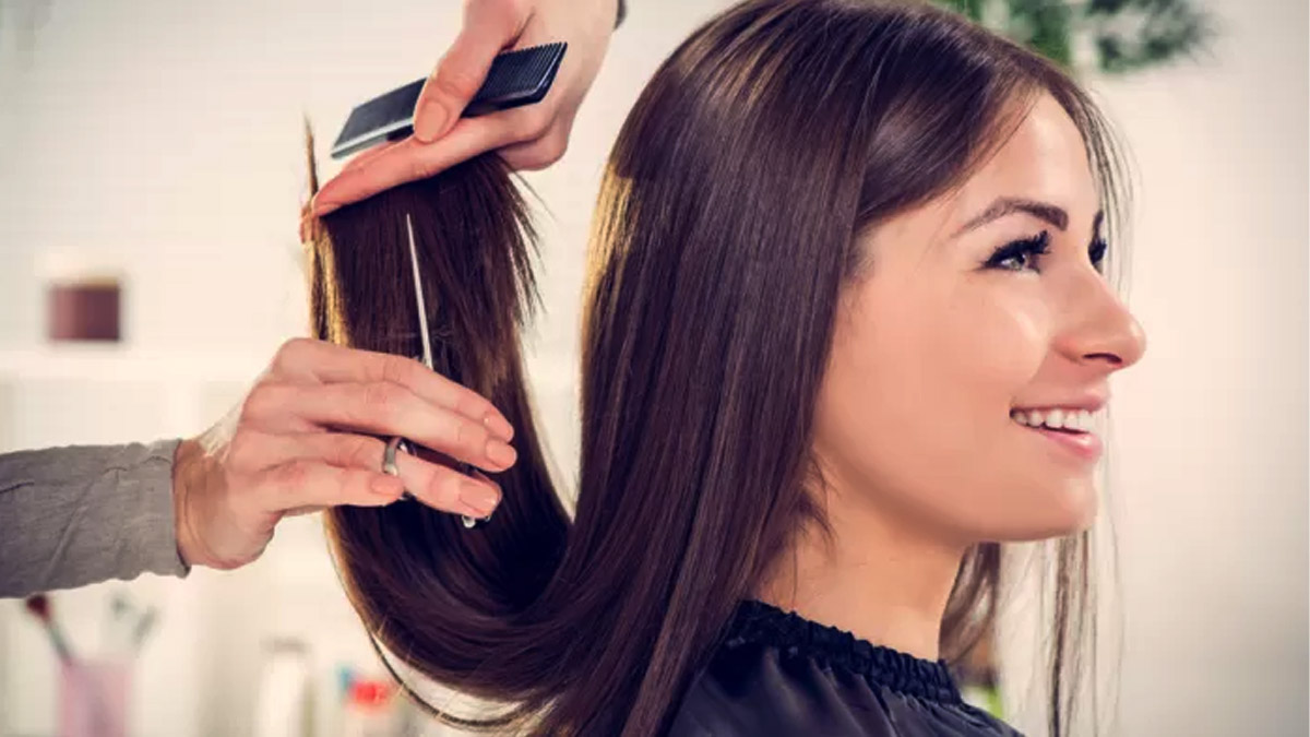 Bu saç kesimi sizi çok çekici gösterecek! İşte tüm yüze giden en trend saç kesimi... Bu model bahar ayına damga vurdu