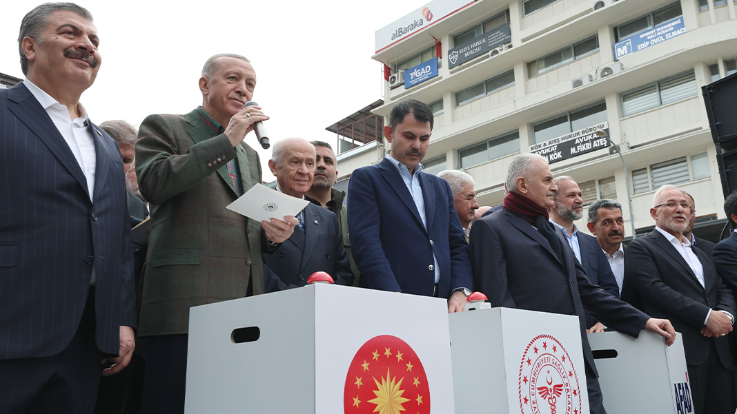 Erdoğan Antakya'da temel atma töreninde konuştu: Muhalefetin belediyeleri nerede?