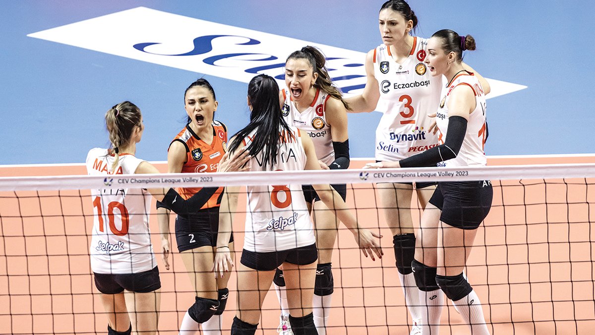 Voleybola Türkiye damgası