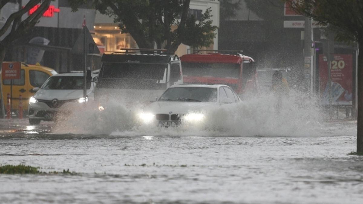 Meteoroloji'den kuvvetli yağış uyarısı: Afet bölgesine turuncu alarm!