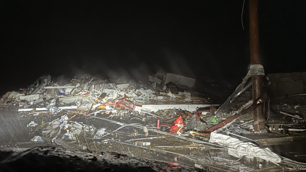 ABD’de korkunç hortum 23 can aldı