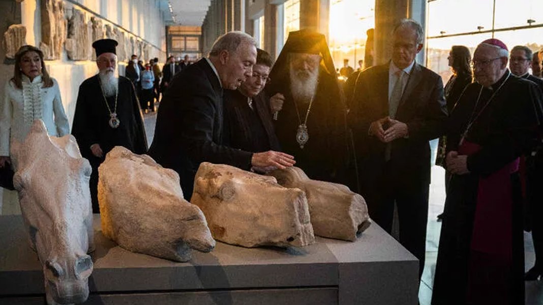 Vatikan’dan Yunanistan’a jest: 2500 yıllık eserlerini geri verdiler
