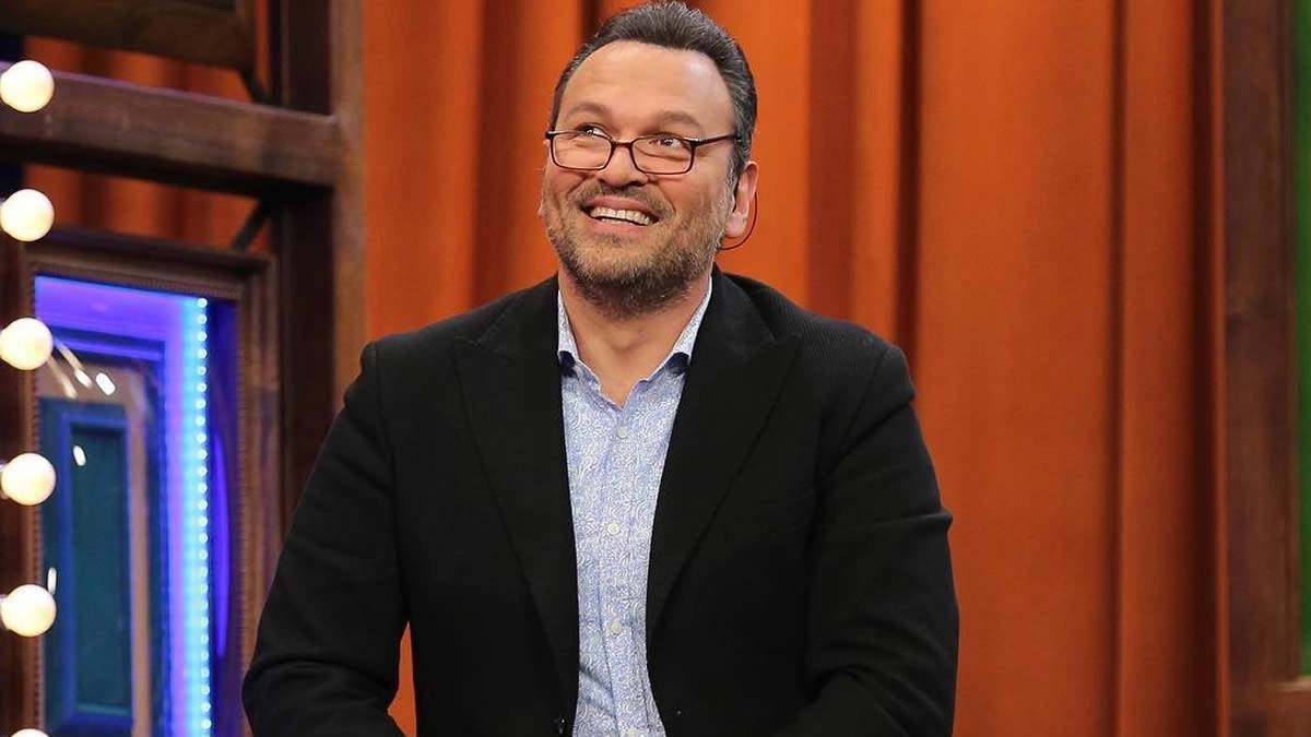 Güldür Güldür Show'un sunucusu sosyal medyayı salladı! Ali Sunal’dan ayrılık iddialarına net yanıt