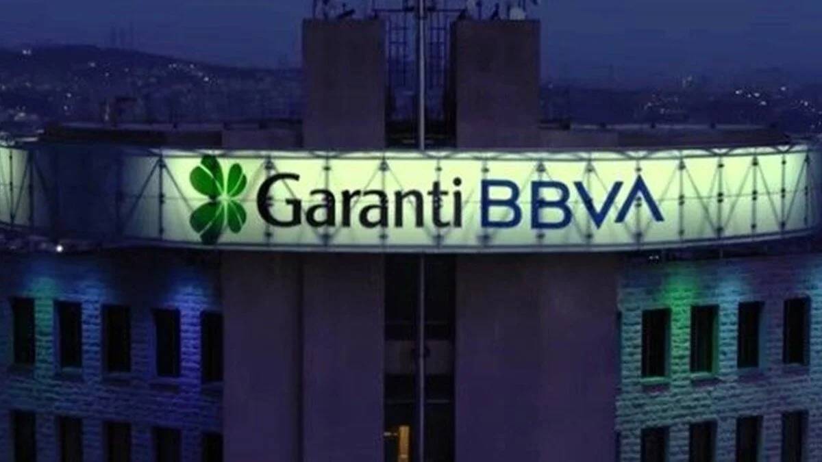 Garanti Bankası'ndan bir ilk! Promosyon dışında 1000 TL  ödeme yapılacak! 31 Mart'a kadar başvurmayan dizlerini dövecek!