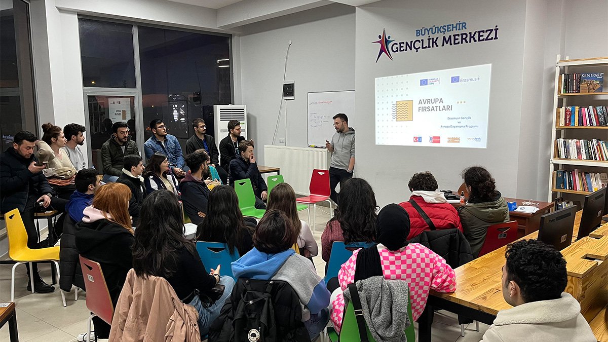 Gençlerden Avrupa dayanışma programına büyük ilgi