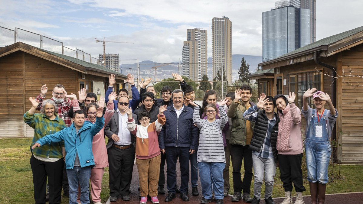 Konak Engelsiz Yaşam Köyü’nün yeni spor salonu faaliyete geçti
