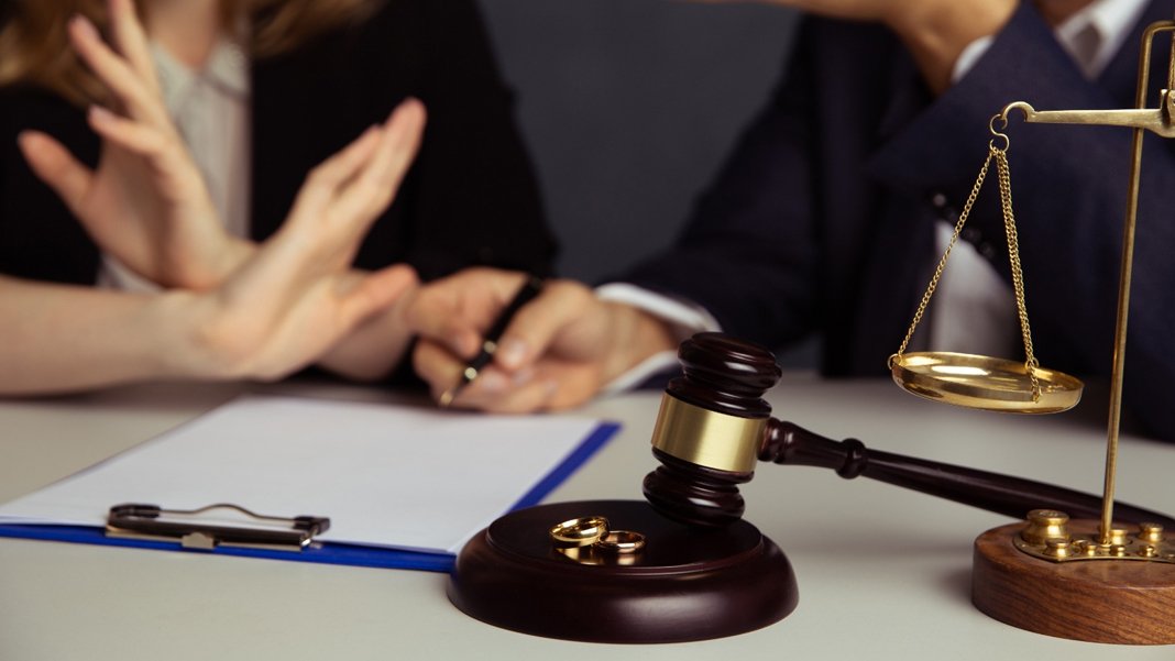 Nafaka tartışmalarını alevlendirecek karar: Sadece bir yıl ödenecek