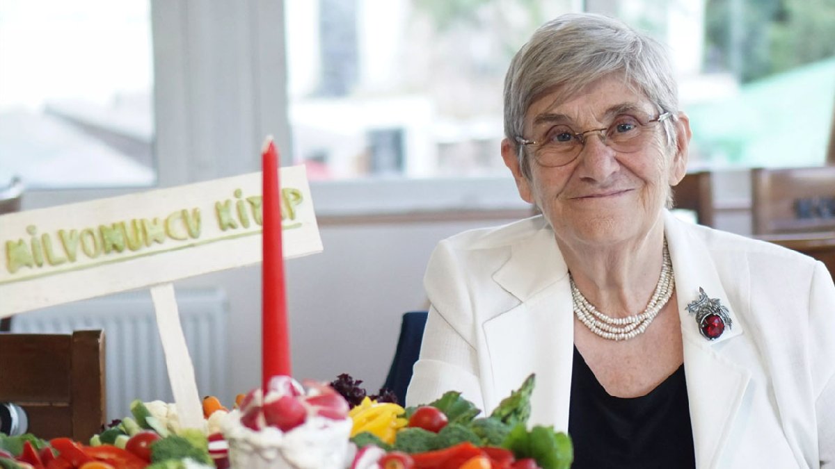 Yıllardır yanlış tüketiliyor! Canan Karatay reçeteyi yazdı: Bu şekilde tüketilmesi gerekiyor!