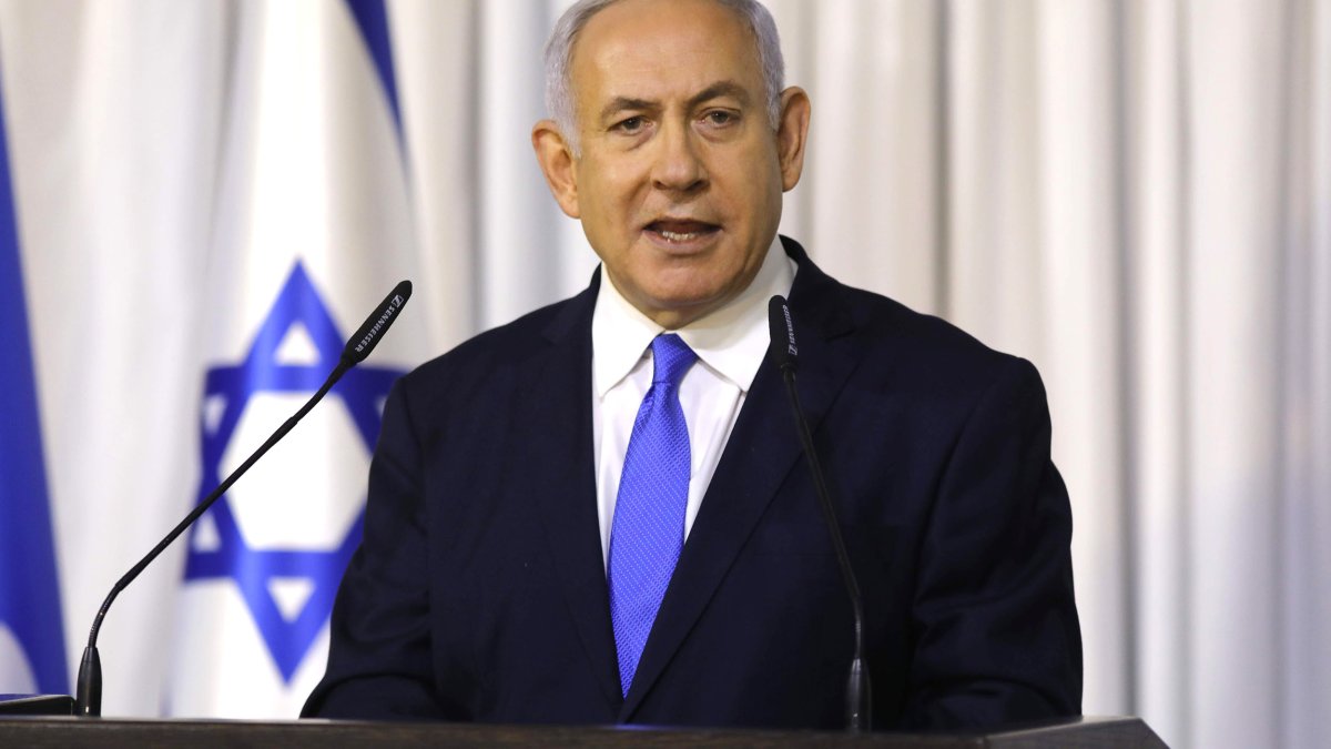 Netanyahu'dan geri adım: İsraili karıştıran yargı düzenlemesi reformu ertelendi