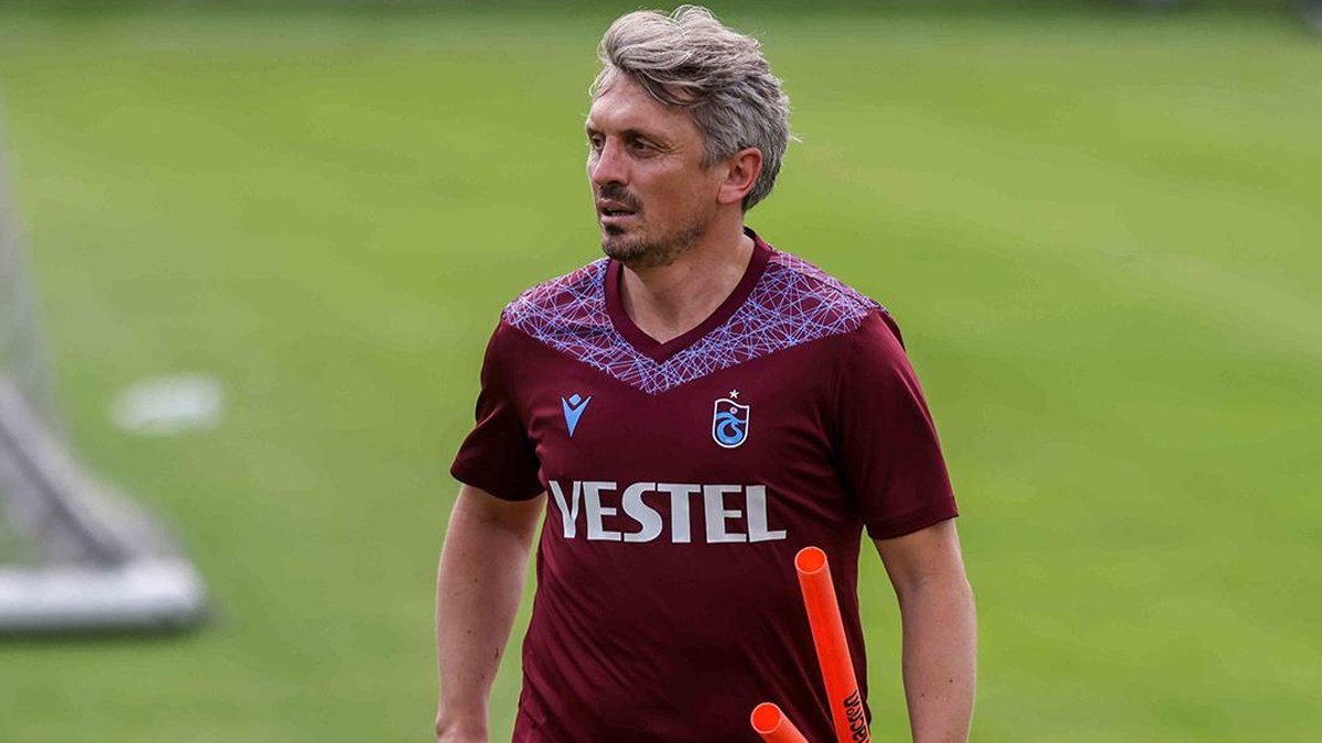 Orhan Ak'la devam kararı alan Trabzonspor'da sürpriz hamle! O isim imzayı attı: 10 yıl sonra yeniden...