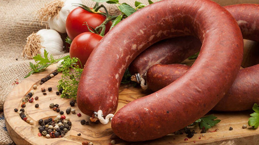 Profesyonelce hazırlanıyor: Et yerine ottan üretilen hileli sucuklar tezgahlarda