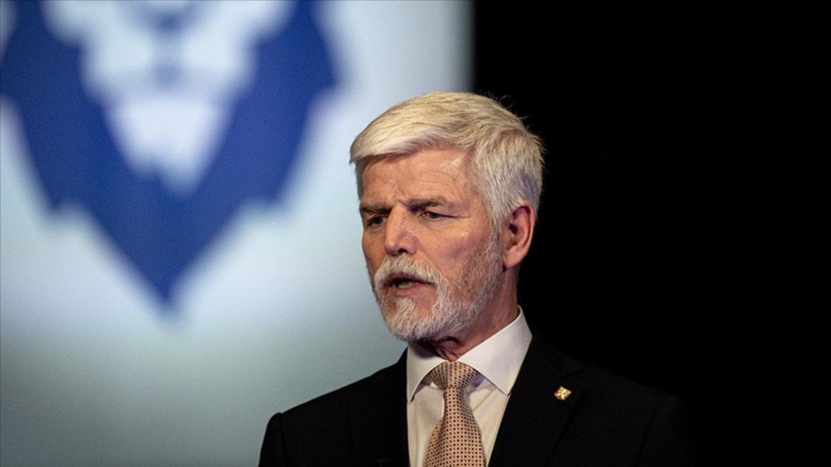 Çekya liderinden seçme yaşının 16’ya indirilmesine destek