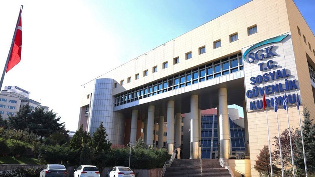 SGK çalışanlarına EYT mesaisi: Üç ay boyunca ödenecek