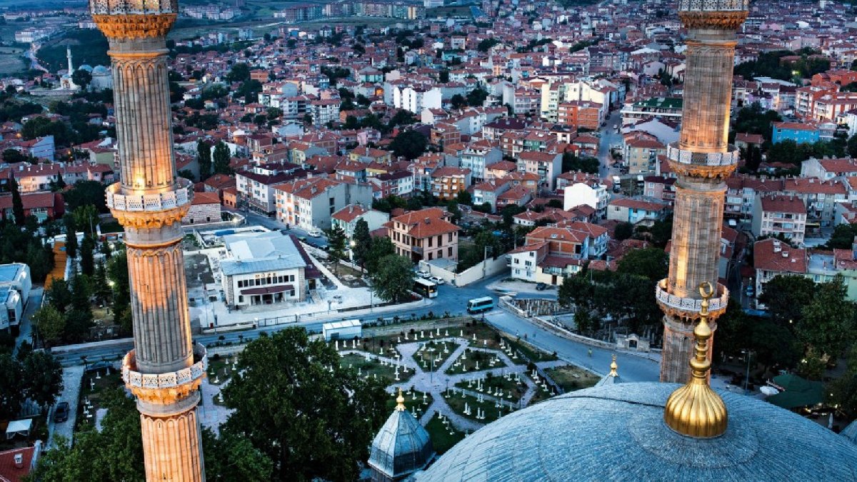 İstanbul'dan kaçanlar soluğu o ilde aldı! Bir tane bile kiralık daire kalmadı: İşte İstanbullunun deprem göçü