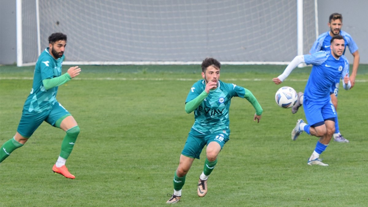 Nilüfer FSK’dan gol yağmuru