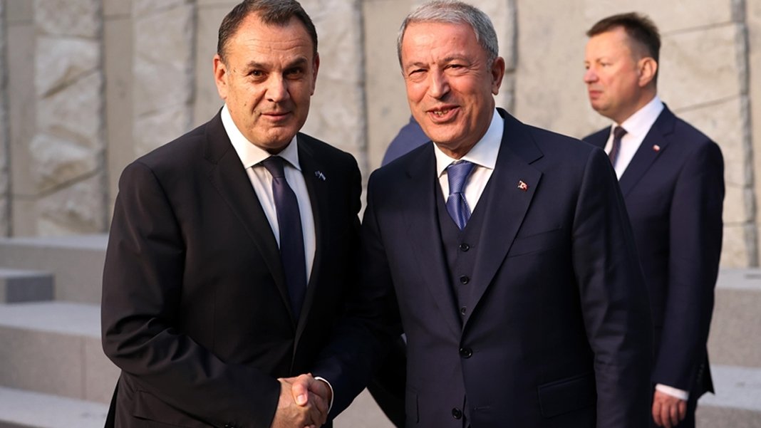 Yunanistan Savunma Bakanı Türkiye'ye geliyor