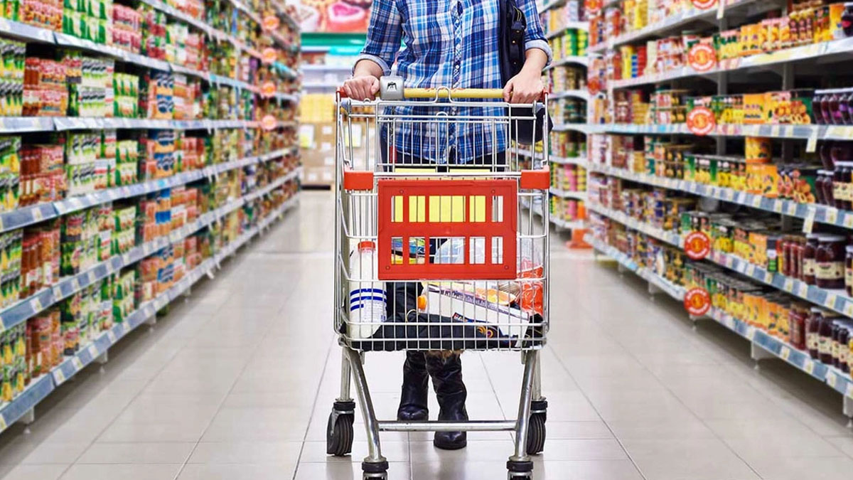 Ramazan indirimlerinde ferahlatan rakamlar! 5 L ayçiçek yağı fiyatını görenler o markete koştu, burada her şey çok ucuz!