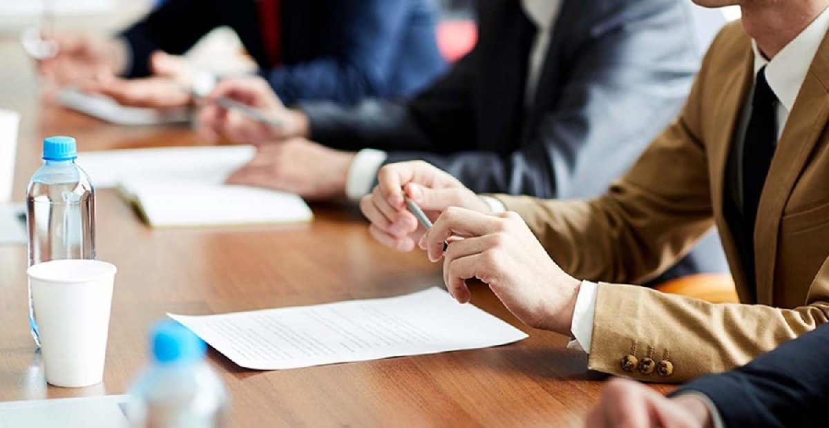 İşe alım seferberliği başladı! Bakanlık ve bu belediyeler ilkokul, lise mezunu personeller arıyor: Başvuru şartları duyuruldu