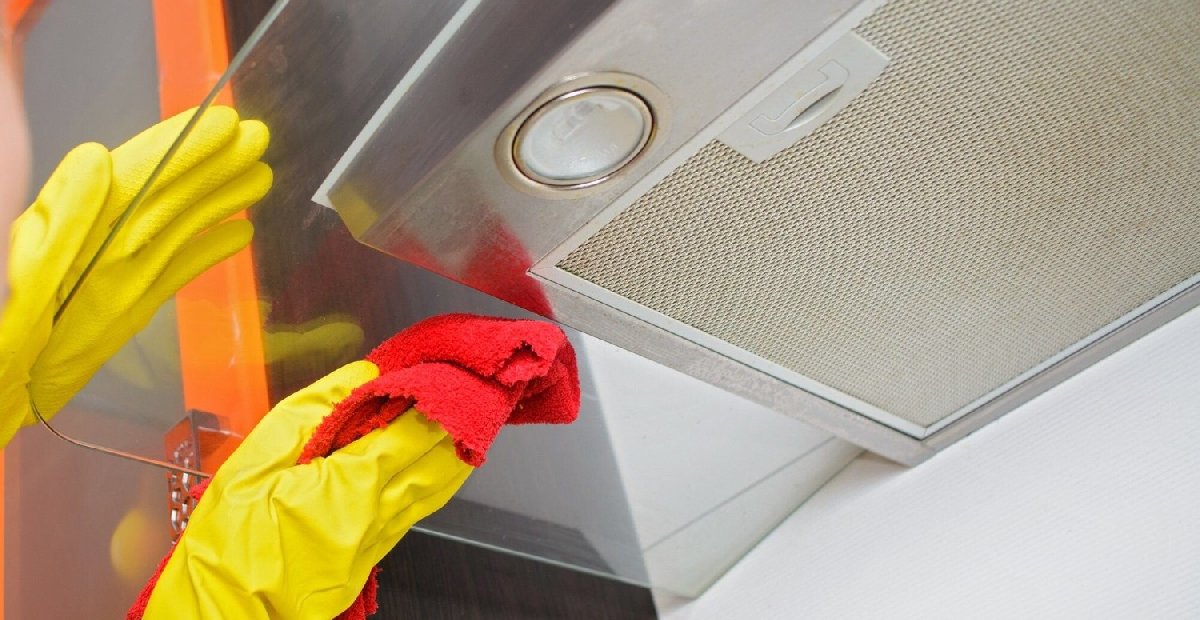 Kadınların baş düşmanı aspiratör kirlerini bir çırpıda silecek! Davlumbaz temizliğinde en kolay yöntem: Toz tanesi kalmayacak