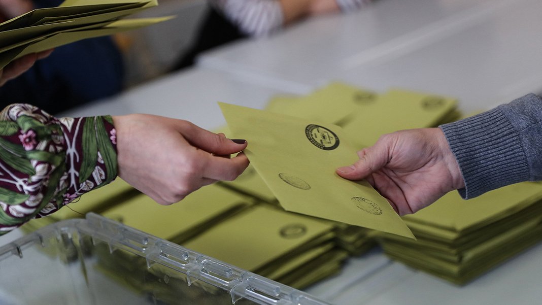 Kritik seçimlere 43 gün kaldı: Propaganda süreci bugün başlıyor