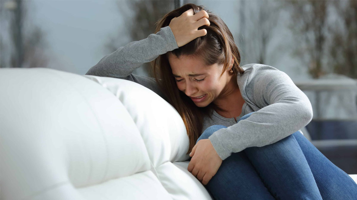 Bu hastalığı olanlar erken boşanıyor! Eşleri birbirine kanlı bıçaklı yapıyor: İlişkilerin baş düşmanı!