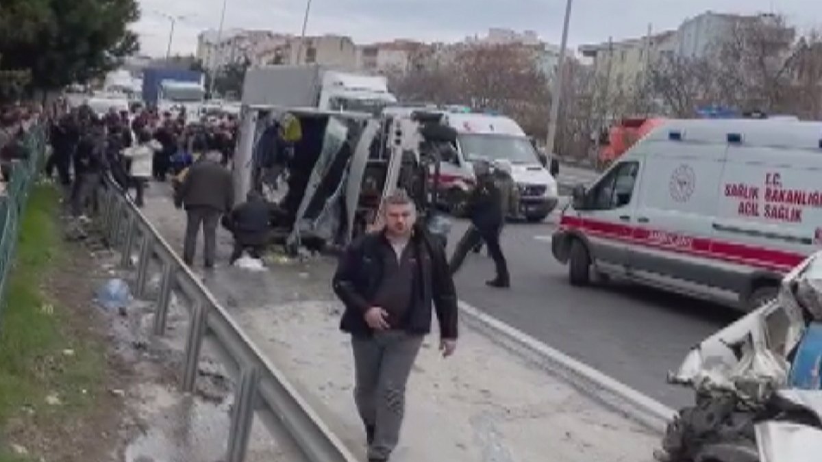 Silivri'de zincirleme kaza: Çok sayıda yaralı var