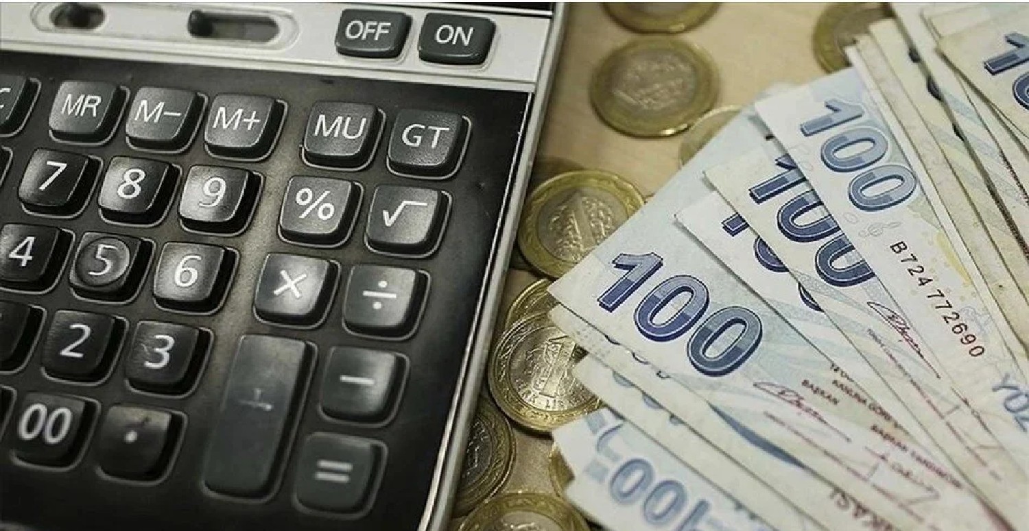 En düşük emekli maaşına, bayram ikramiyesine gece yarısı kararı! Az önce kesinleşti: İşte zamlı yeni maaşlar!