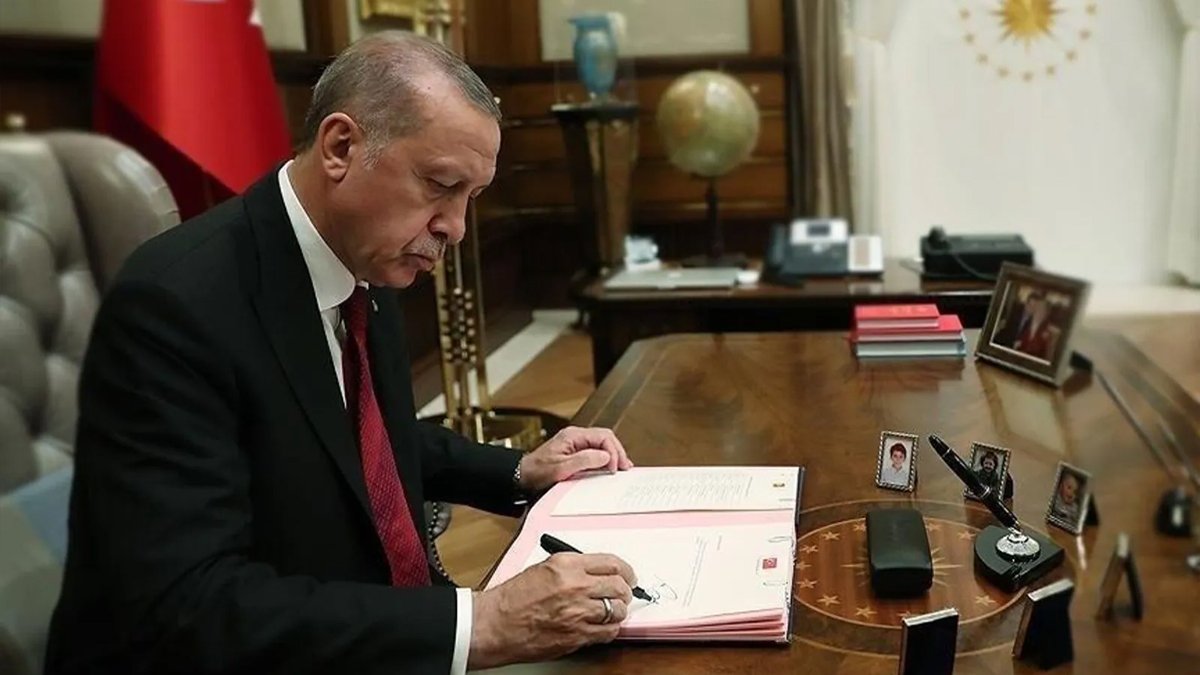 Cumhurbaşkanı Erdoğan imzaladı: 4 ülkeye yeni büyükelçi atandı