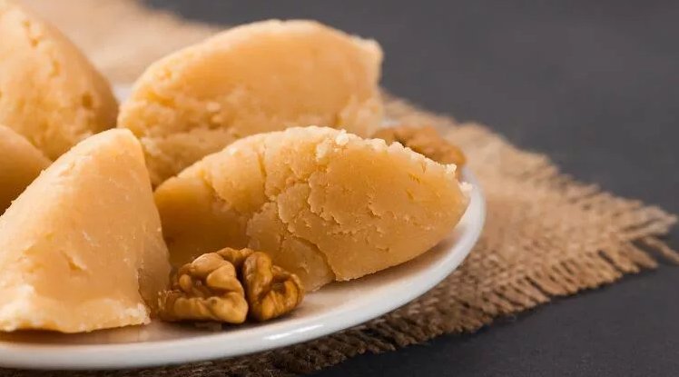 Un Helvası Tarifi: Yapımı Kolay ve Lezzetli Tarifler