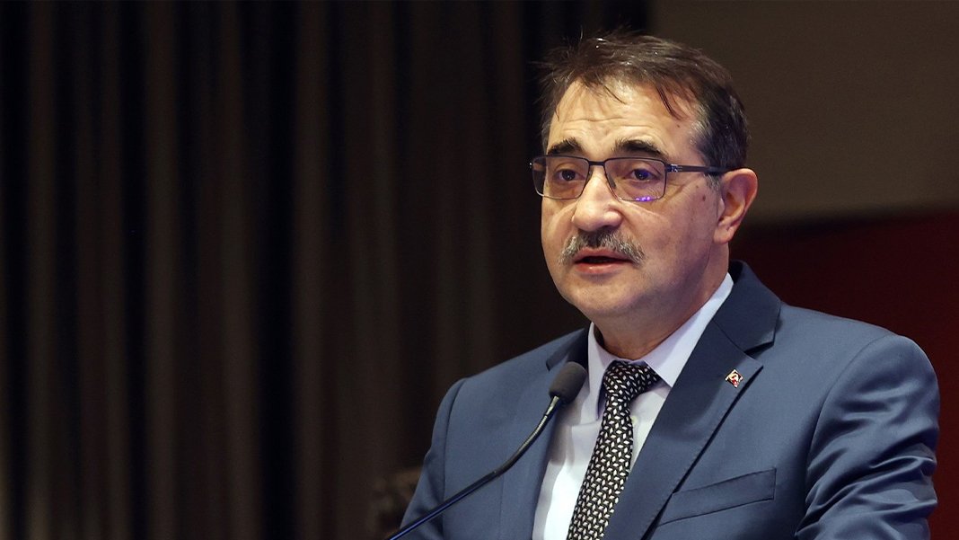 Bakan Dönmez tarih verdi: Karadeniz gazını karaya çıkartacağız