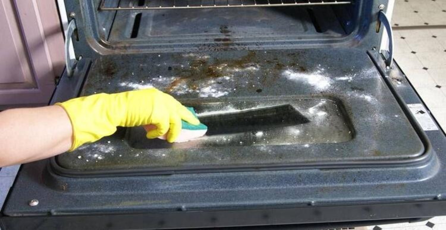 Kalıp gibi yağları tek yöntemle silip süpürün! Saatlerce uğraşmaya son: Bir kerede tertermiz olacak 