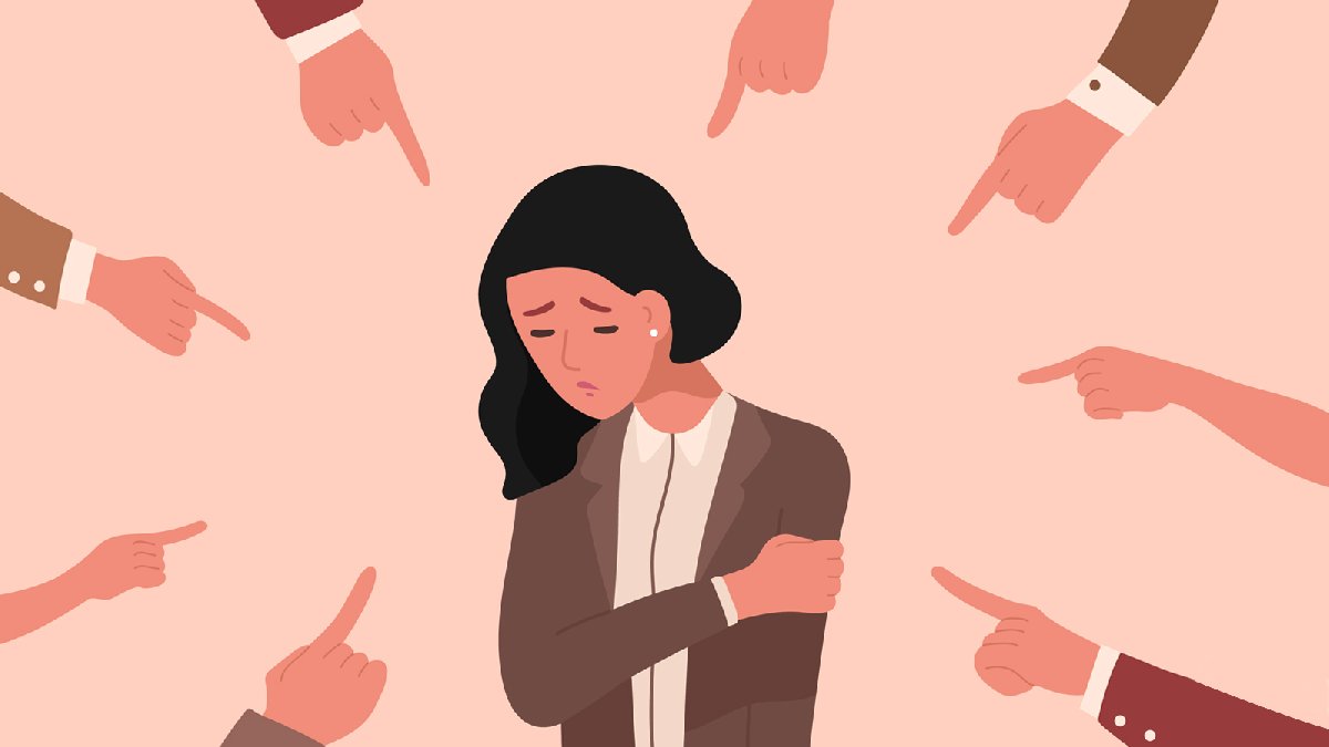 Eleştirilere karşı hassas mısınız? Korkmayın! İşte eleştiriyle sağlıklı bir şekilde başa çıkmanın yolları...