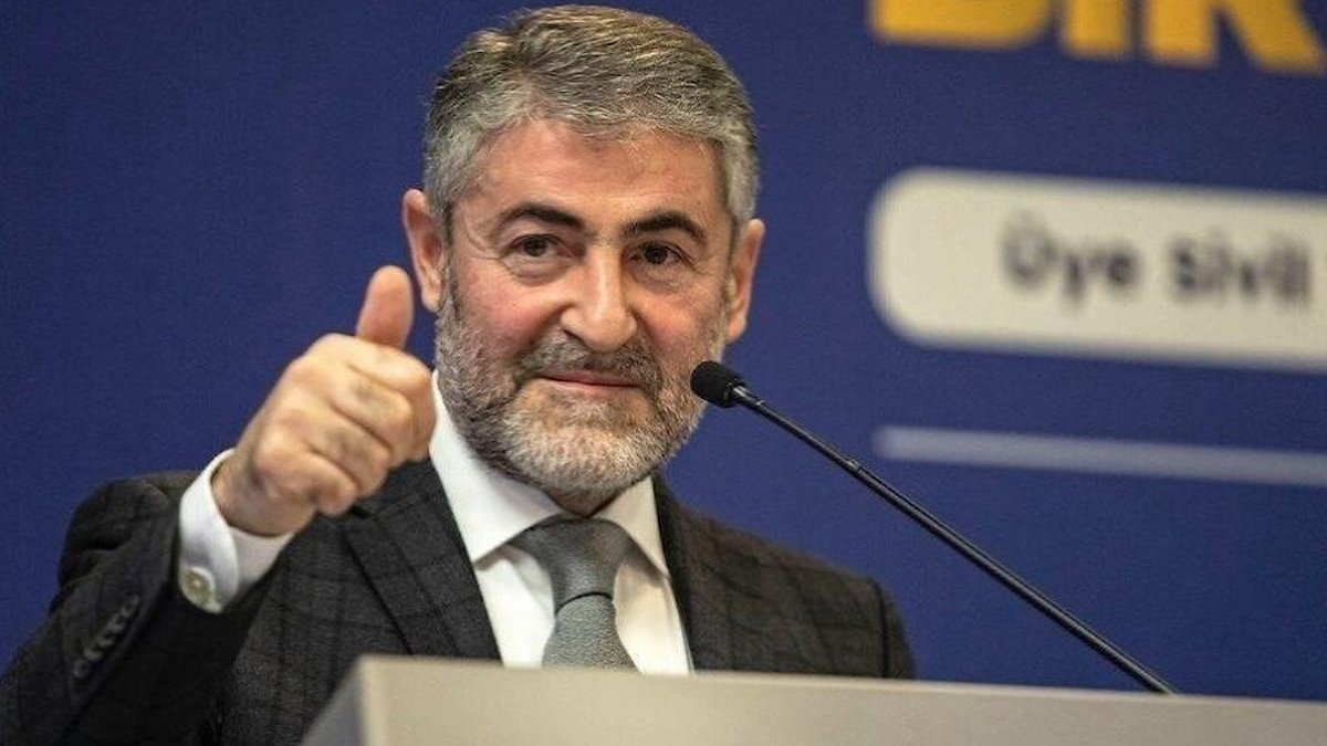 Bakan Nebati'den bankacılık sektörüne ilginç yorum: Son derece sağlıklı