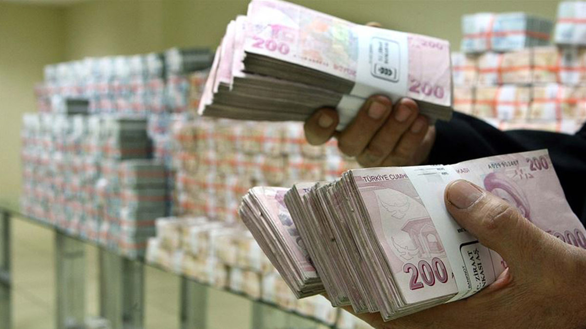 Seçim ekonomisi bütçe açığını uçuracak: Harcamalar şimdiden yarım trilyona yaklaştı