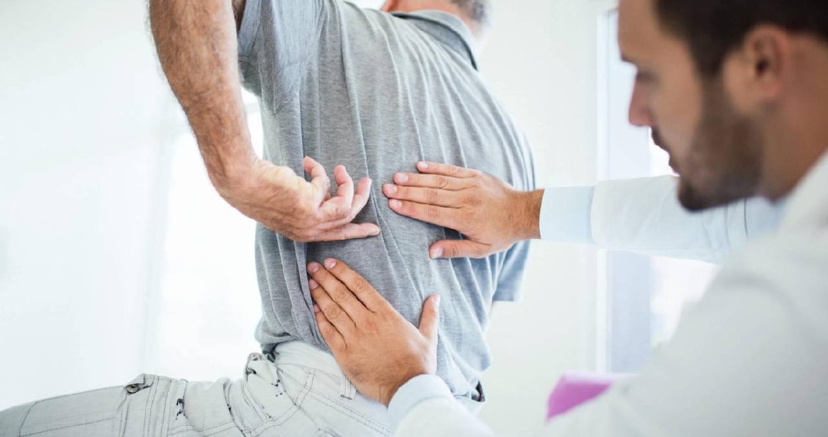 Böbrek Ağrısı: Belirtileri, Nedenleri ve Tedavisi