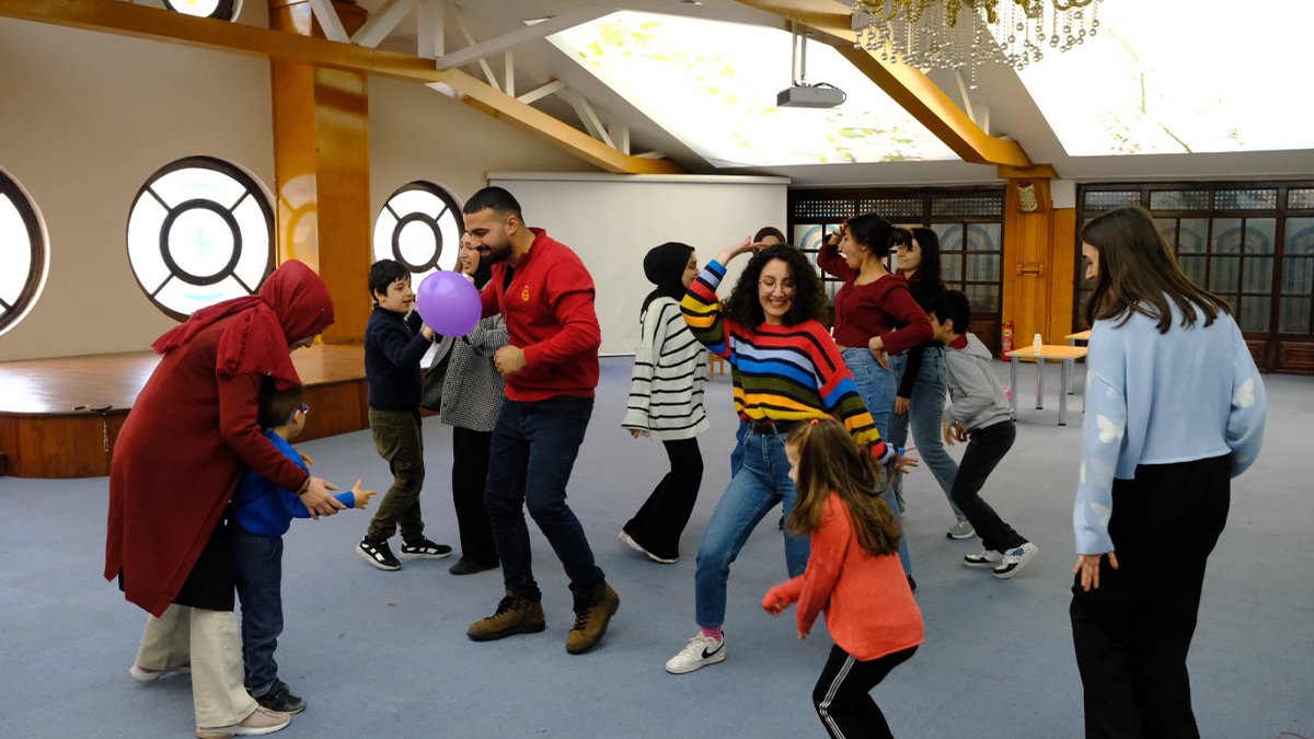 Otizme kırmızı ışık yak