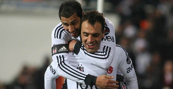 Eski Beşiktaşlı futbolcu Ekrem Dağ futbolu bıraktı
