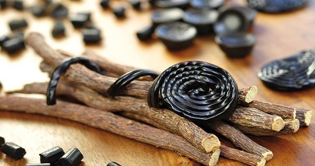 Meyan Kökü Faydaları: Sağlık İçin İnanılmaz Bir Bitki