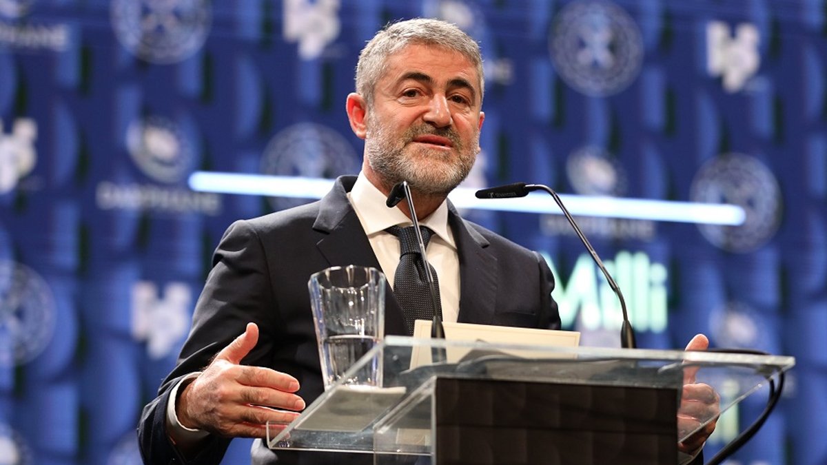 Gelecek Partisi'nden Nebati'ye: Özür dileyeceğine başarısını anlatıyor