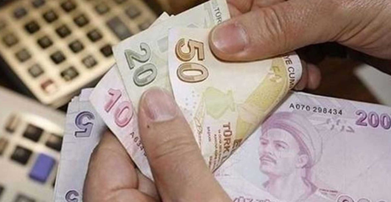 Emeklilik yılı 2000-2008 arası olan SSK ve Bağkur'lular dikkat! Maaşlara 1300 TL zam geliyor: O detaya uyanlar bayram edecek!